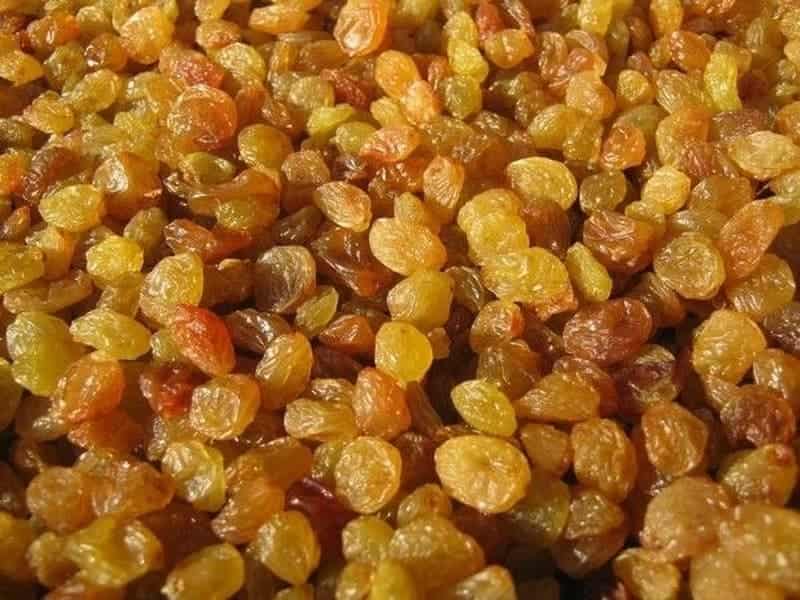 تصویر 4 از کشمش تیزابی بی دانه طعمی اصیل و ماندگار